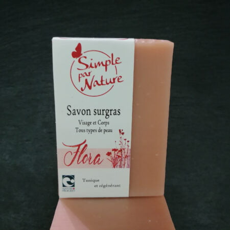 Savon surgras Flora pour visage et corps, tous types de peau. Tonique et régénérant. Produit par Simple par Nature