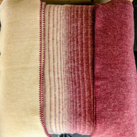 grand plaid en laine des pyrénées, artisanale, La Carde